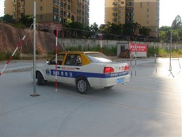 新宝通驾校